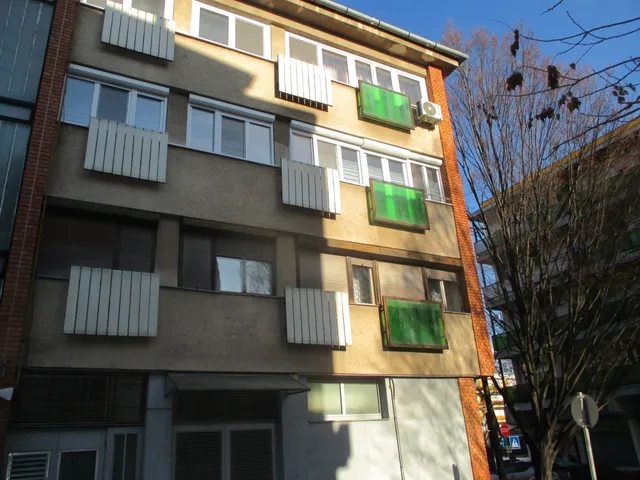 Eladó lakás Békéscsaba, Belváros 55 nm