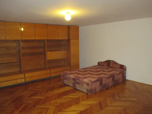 Eladó lakás Békéscsaba, Belváros 60 nm