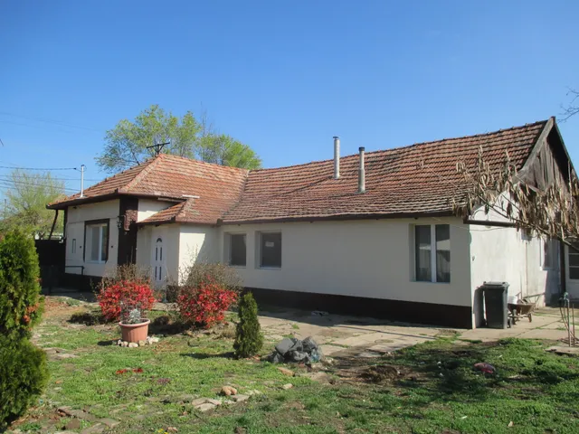 Eladó ház Mezőkovácsháza 140 nm