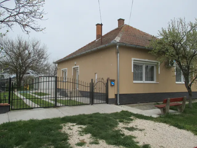 Eladó ház Kétegyháza 98 nm