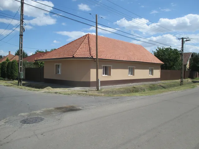 Eladó ház Békés 120 nm