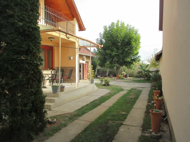 Eladó ház Békéscsaba, Erzsébethely (Jamina) 130 nm