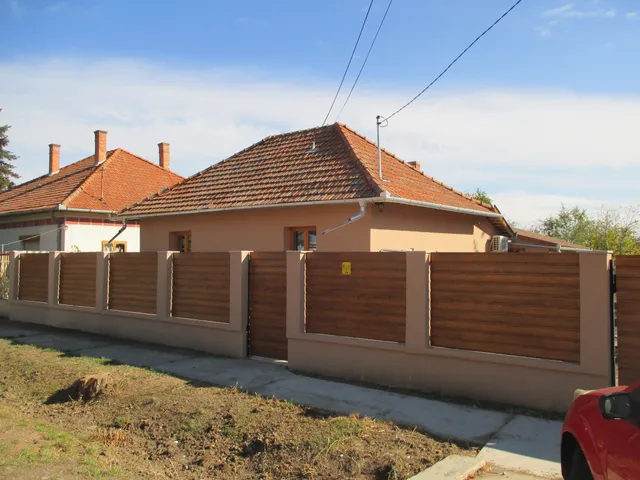 Eladó ház Szarvas 140 nm