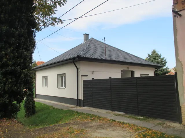 Eladó ház Békéscsaba, Belváros 100 nm