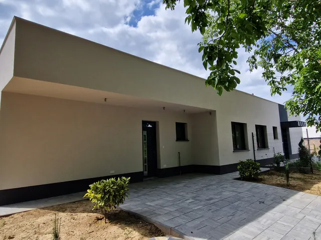 Eladó ház Pécs, Postavölgy 97 nm