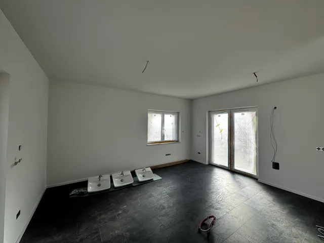 Eladó ház Nagykozár 92 nm