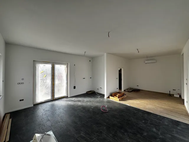 Eladó ház Nagykozár 92 nm