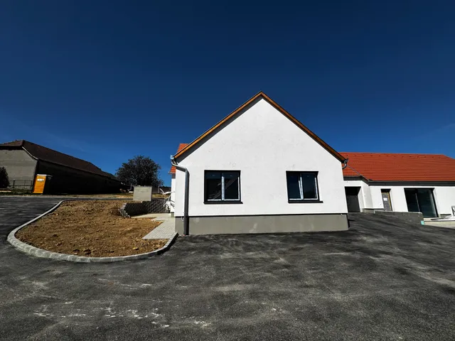 Eladó ház Nagykozár 92 nm