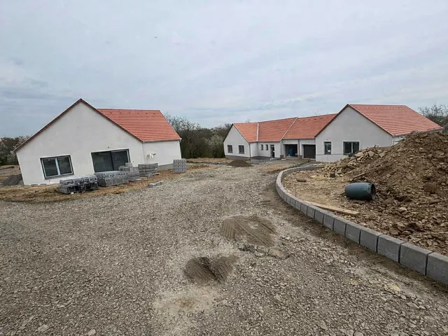 Eladó ház Nagykozár 97 nm