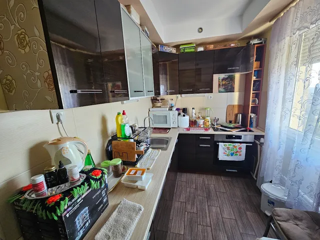 Eladó lakás Pécs, Kertváros 63 nm