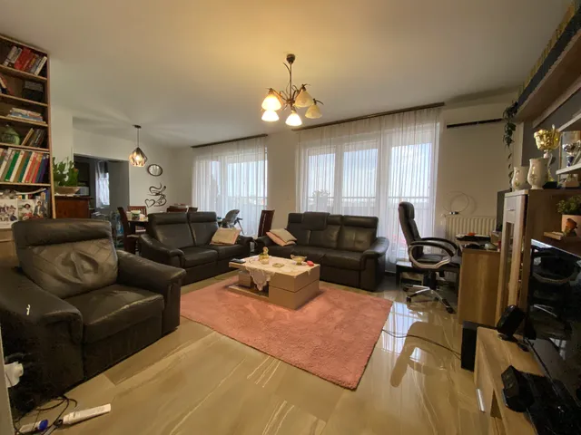 Eladó lakás Győr, Gyárváros 91 nm