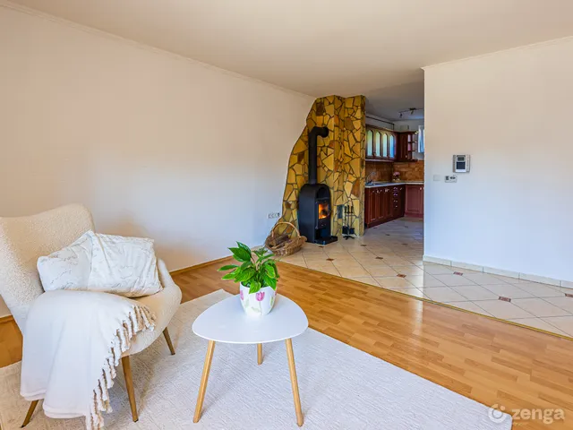 Eladó ház Dunakeszi 77 nm