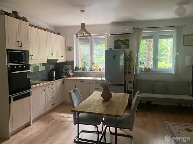 Eladó lakás Budapest III. kerület, Kaszásdűlő 45 nm