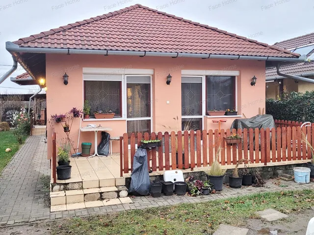 Eladó ház Őrbottyán, Őrszentmiklós 95 nm