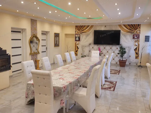 Eladó ház Szada 220 nm