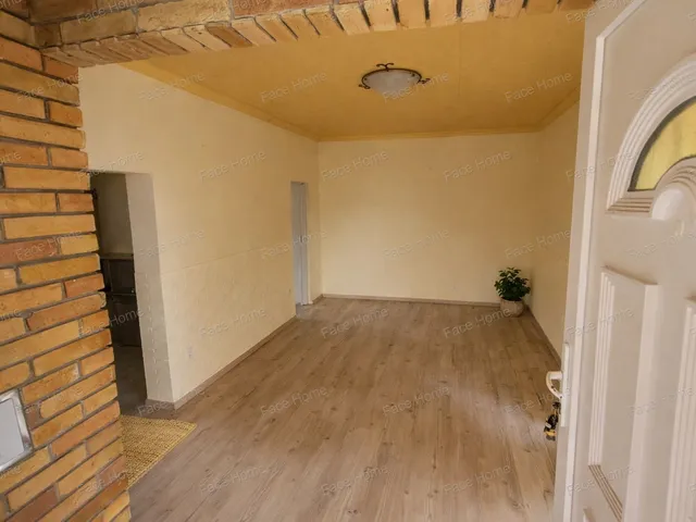 Eladó ház Erdőkertes, Gézahegy 40 nm