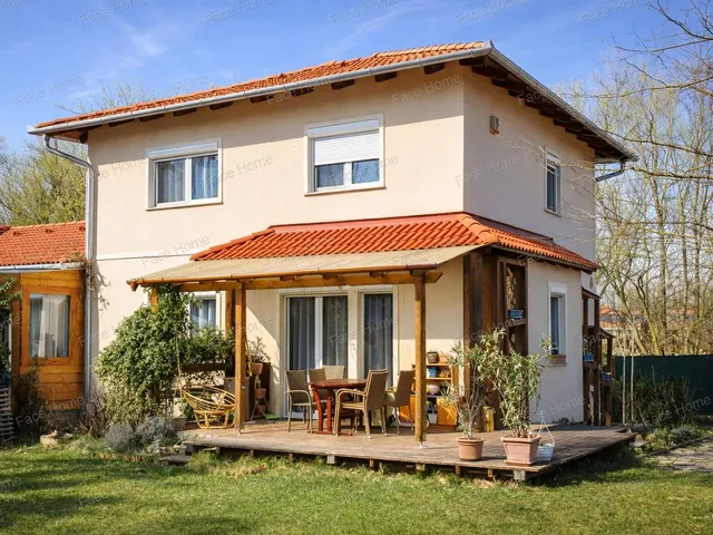 Eladó ház Veresegyház, Hegyek 102 nm