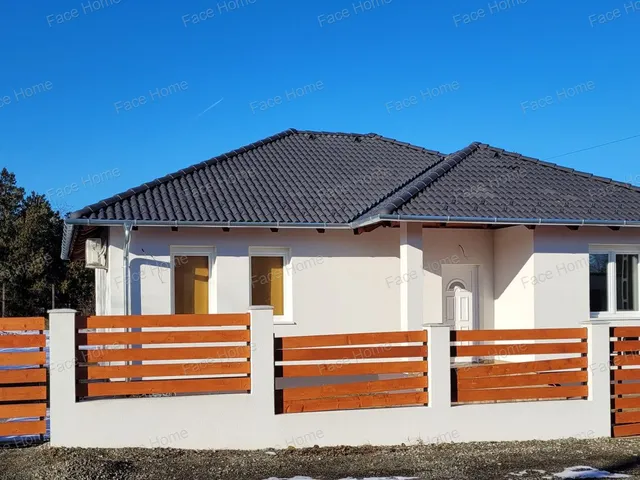 Eladó ház Erdőkertes, Kilencholdas 114 nm