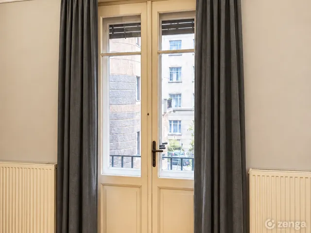 Eladó lakás Budapest XI. kerület, Műegyetem környéke, Vak Bottyán u. 3 72 nm