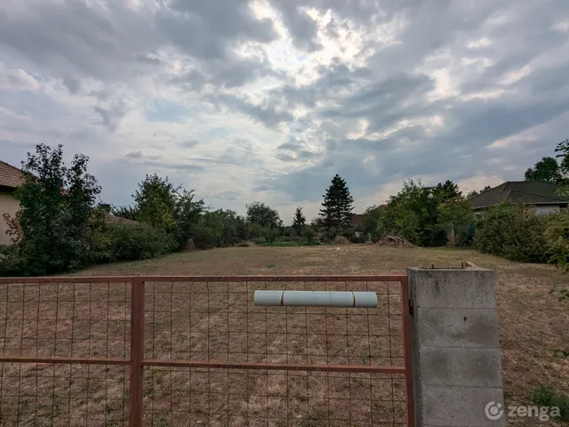 Eladó telek Budapest XVIII. kerület, Erdőskert 1036 nm
