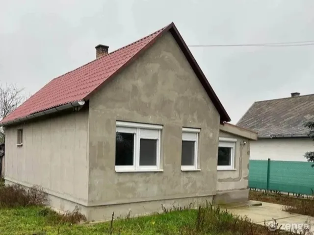 Eladó ház Debrecen, Biczó István-kert 50 nm