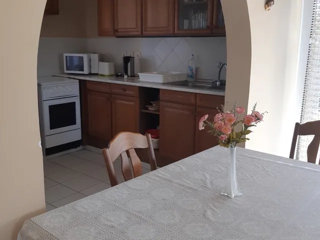 Eladó ház Balatonfenyves 270 nm