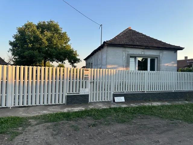 Eladó ház Biharkeresztes 60 nm