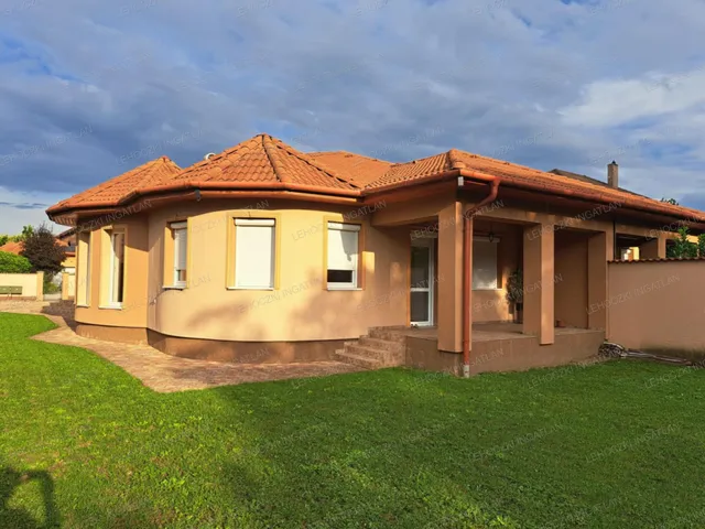 Eladó ház Nyíregyháza 142 nm
