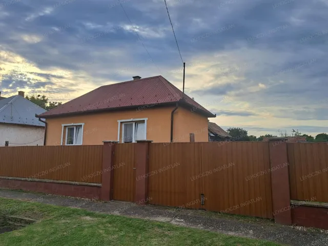 Eladó ház Kállósemjén 89 nm