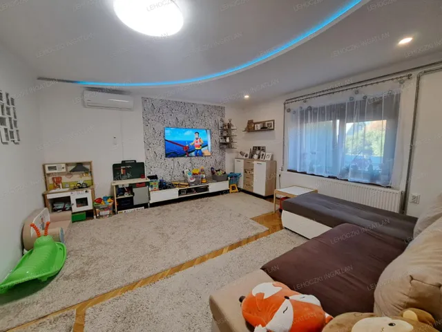 Eladó ház Nyíregyháza, Rozsrétszőlő 81 nm