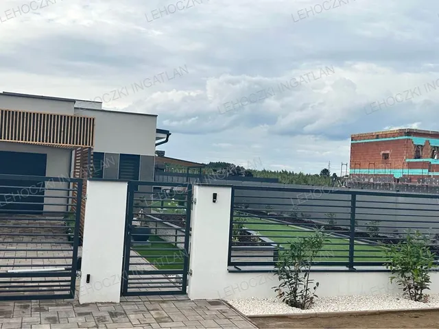 Eladó ház Nyíregyháza, Rozsrétszőlő 103 nm