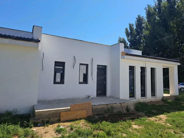 Eladó ház Nyíregyháza, Malomkert 86 nm