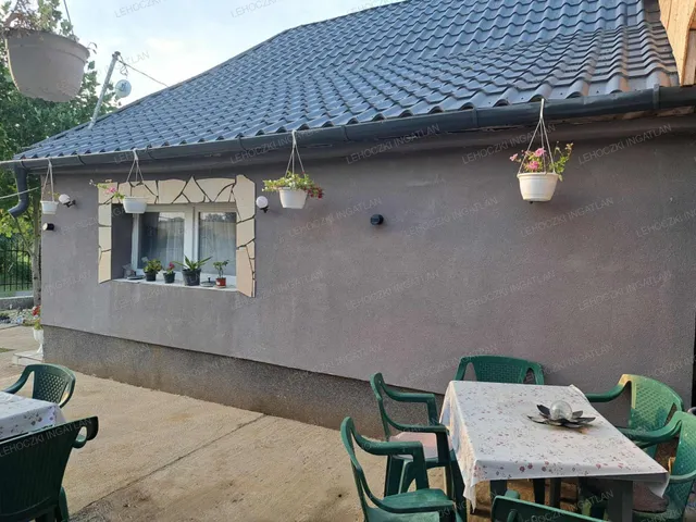 Eladó ház Gávavencsellő 81 nm