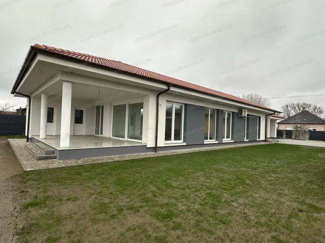 Eladó ház Kótaj 146 nm