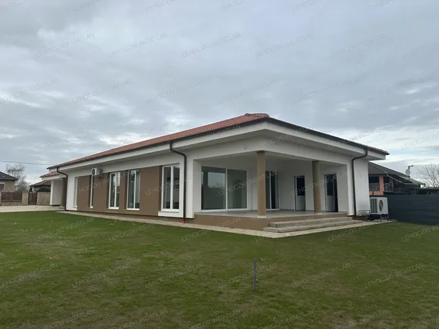 Eladó ház Kótaj 146 nm