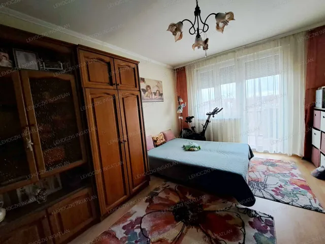 Eladó lakás Nyíregyháza, Örökösföld 43 nm