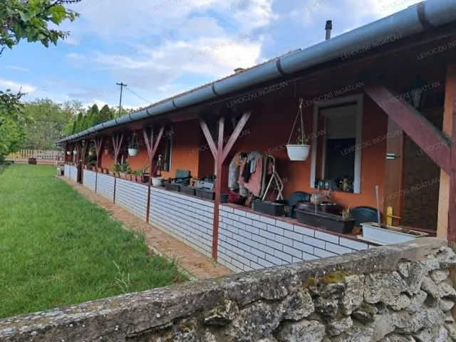 Eladó ház Tiszatelek 76 nm