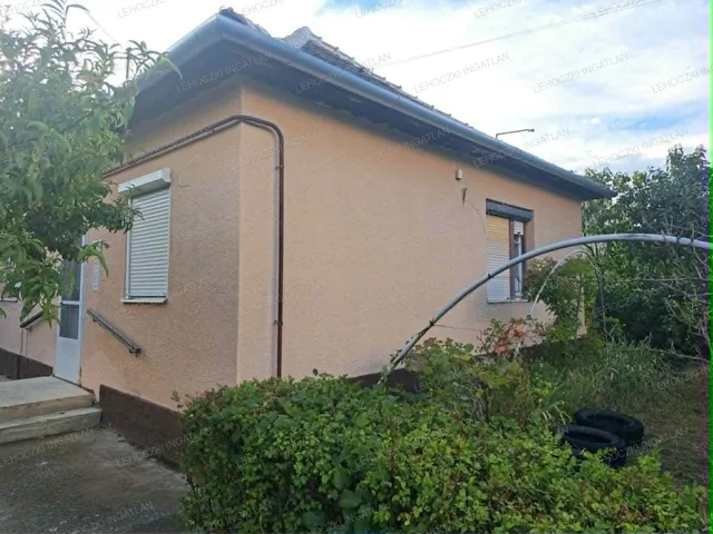Eladó ház Ibrány 82 nm