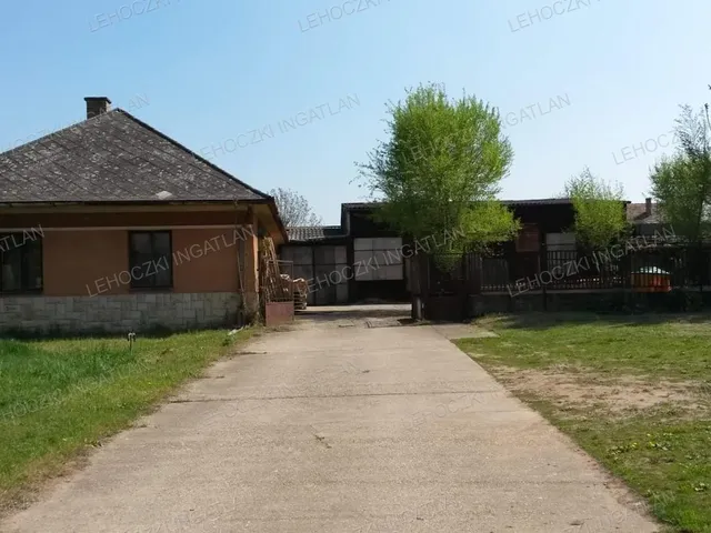 Eladó telek Nyíregyháza, Oros 2620 nm
