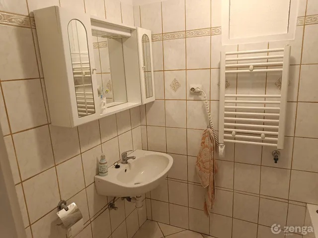 Eladó ház Tárnok, Öreghegy 30 nm