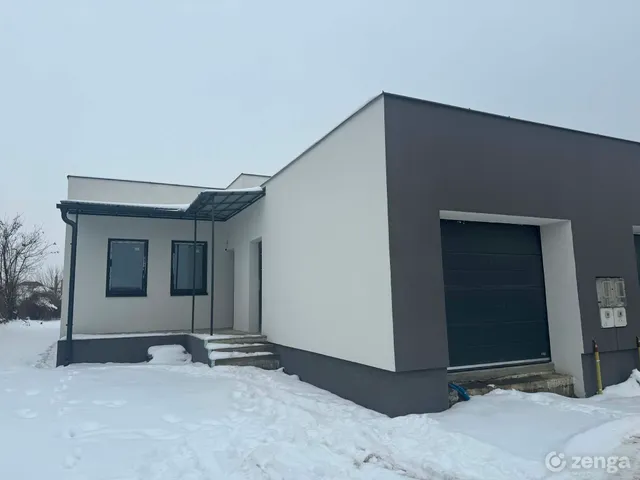 Eladó ház Nyíregyháza, Újkistelekiszőlő 115 nm