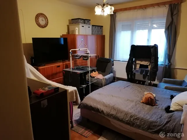Eladó ház Káloz, Bajcsy-Zsilinszky Endre utca 72 nm