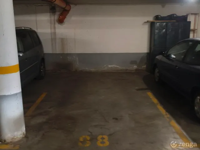 Eladó garázs Budapest X. kerület 14 nm