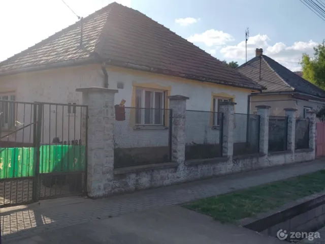 Eladó ház Dunaföldvár 90 nm