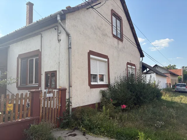 Eladó ház Nagyiván 85 nm