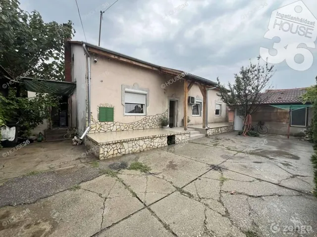 Eladó ház Kecskemét, Erzsébetváros 68 nm