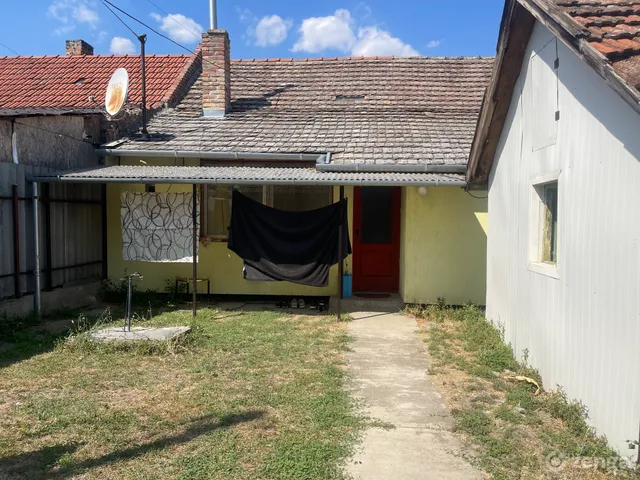 Eladó ház Csongrád 72 nm
