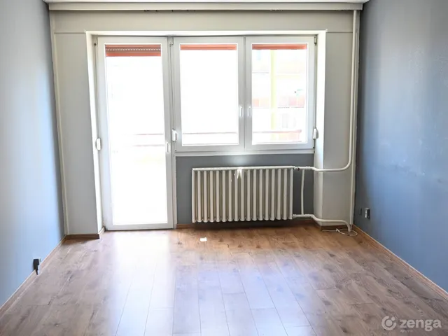 Eladó lakás Tatabánya, Gál István-lakótelep 63 nm