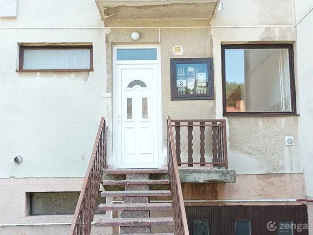 Eladó ház Zirc, Csikász Imre köz 3. 105 nm