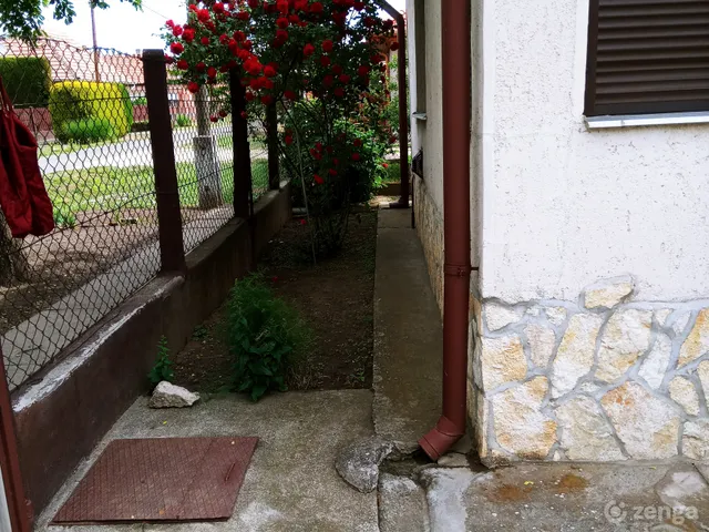 Eladó ház Tóalmás 74 nm